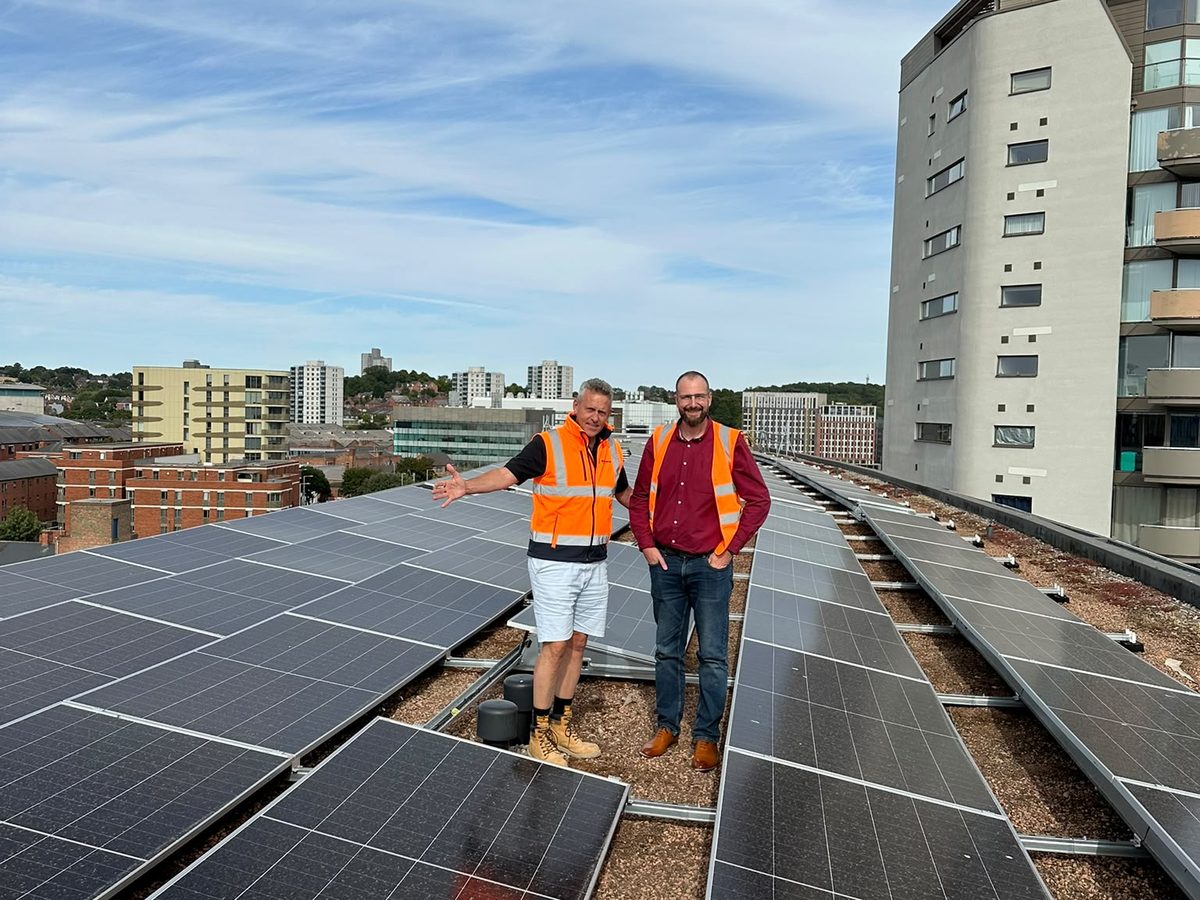 Solvexa engineers installing commercial solar panels